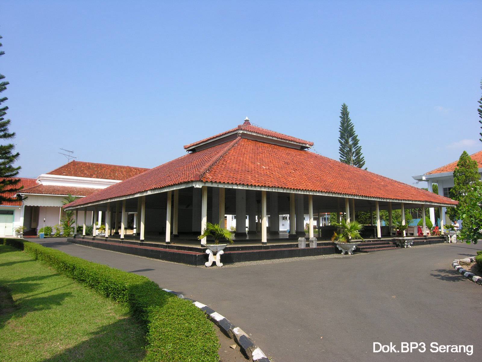 Kantor Kecamatan Kalanganyar